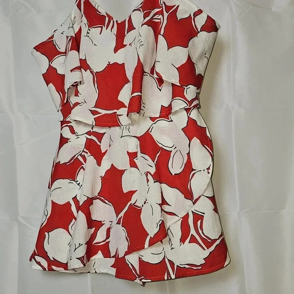 J.O.A Los Angeles Red and White 100% Linen Skort - Picture 2 of 15